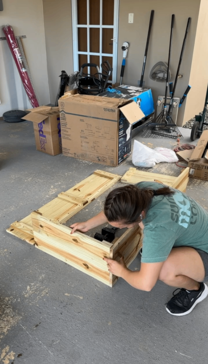 assembling box 1